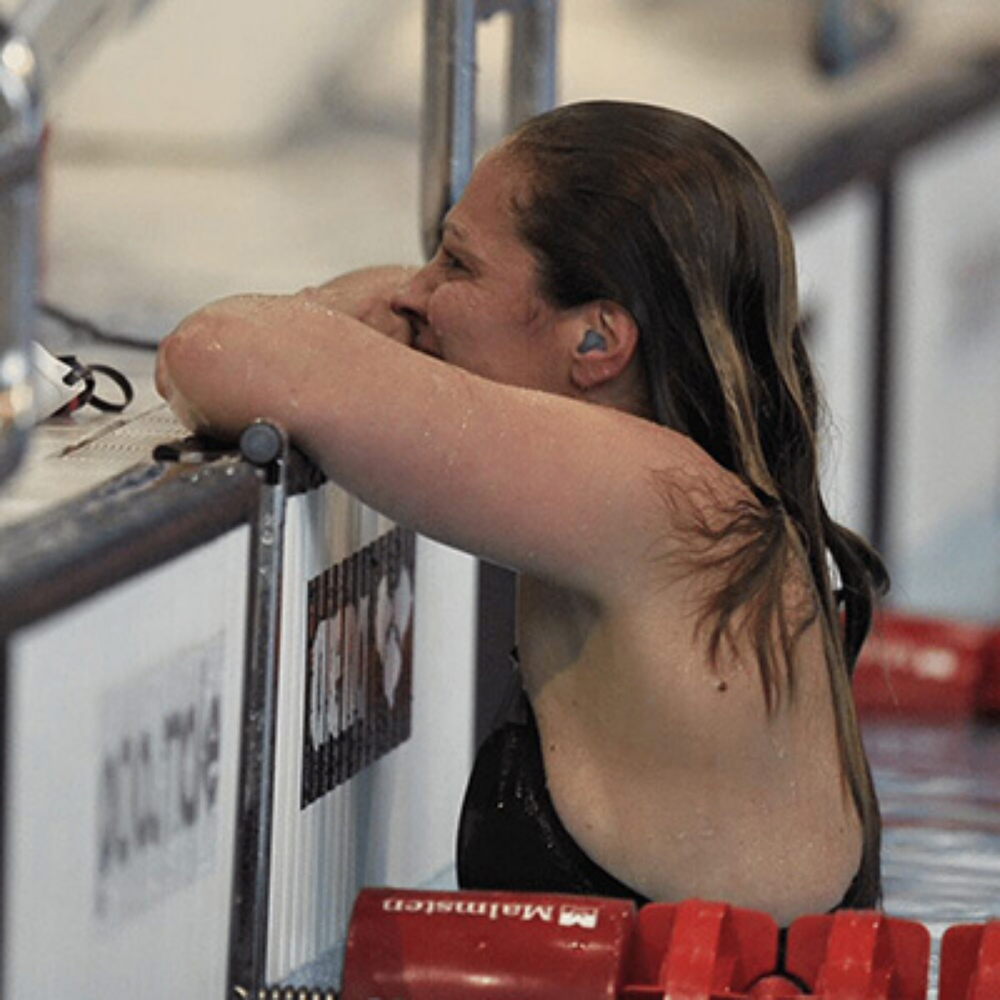 Jo Mitchinson hovering on edge of pool