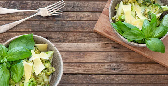 Broccoli al Limone in bowls