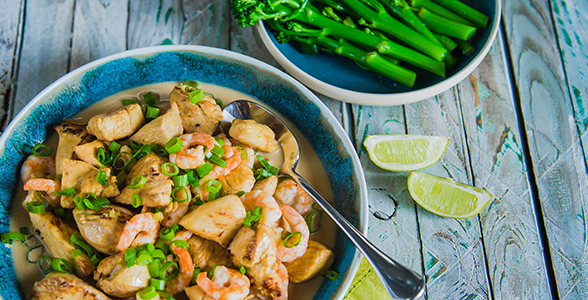 Lemon & coconut Thai style chicken curry with greens