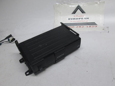 Volvo 960 CD changer 9148791 – Allums Imports