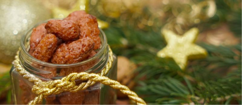 Gebrannte Mandeln im Weckglas weihnachtlich verpackt