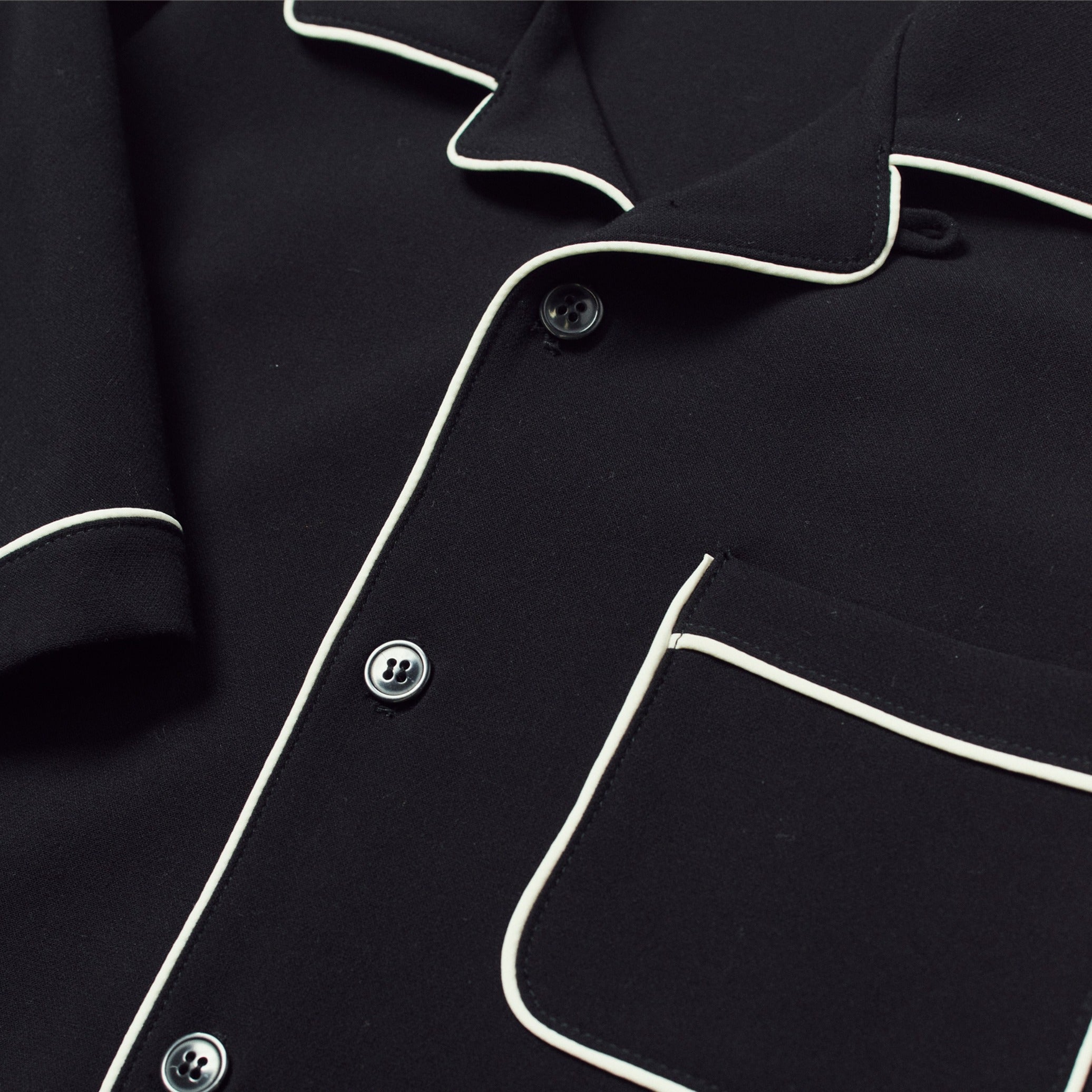 Camp Collar Shirt With Piping | YONY