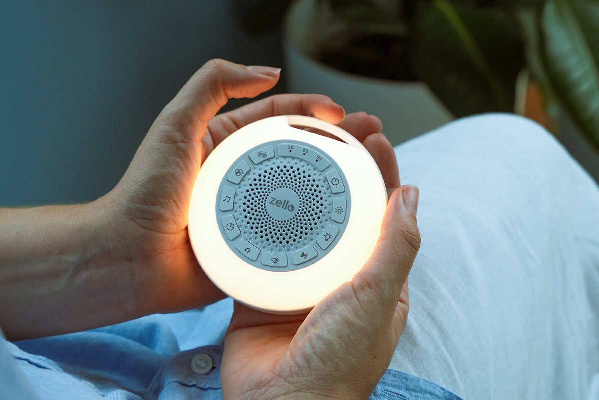Zello Portable Pro Max with warm light