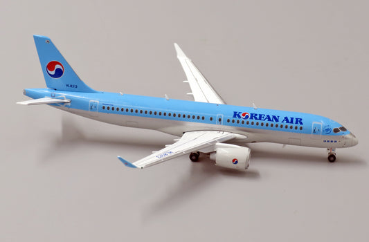 1:400 JC Wings Beluga Accessories (Front Fuselage Sections Set) JCGSES – RM  Model Store