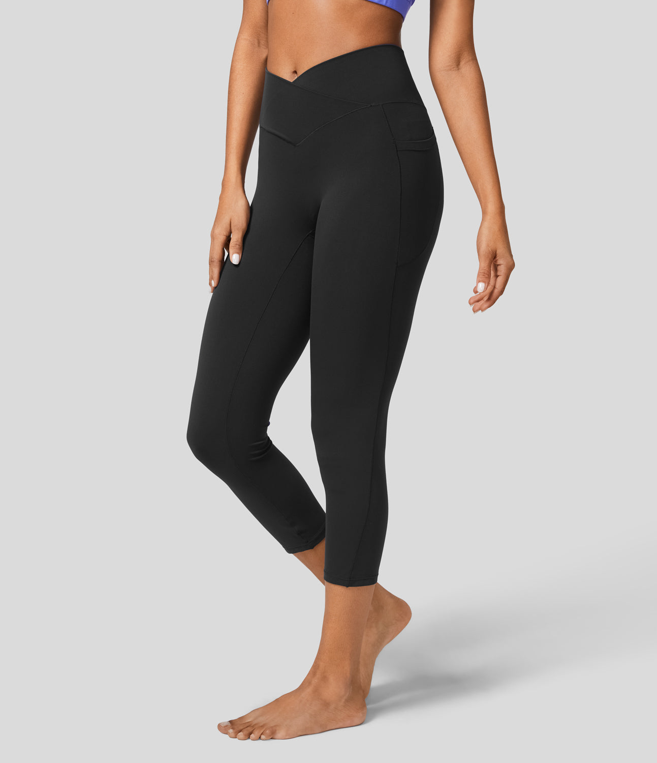 

Halara Softlyzeroв„ў High Waisted Crossover Pocket Capri Yoga Leggings-UPF50+ - Black -  gym leggings leggings with pockets