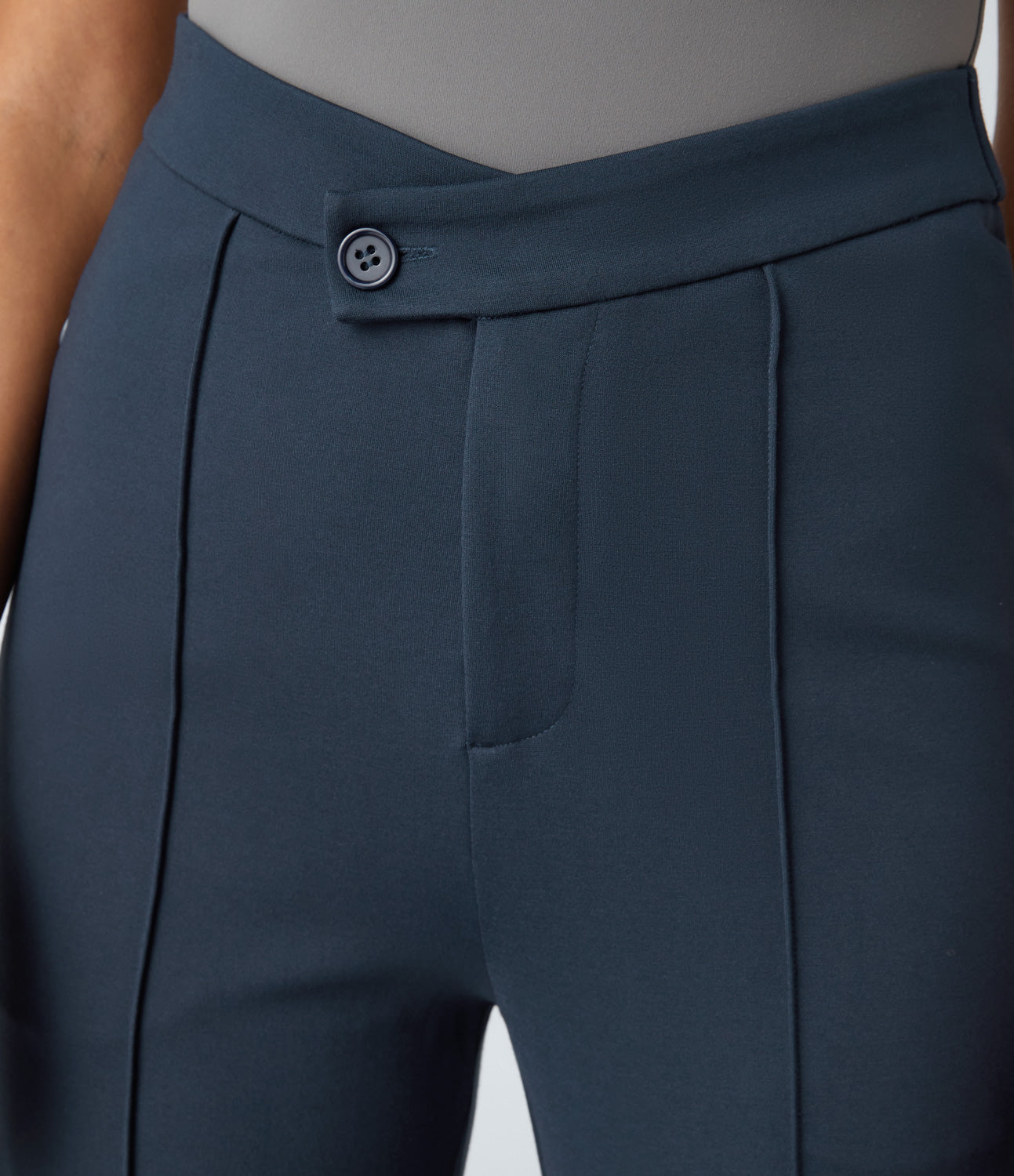 

Halara Super High Waisted Crossover Button Zipper Side Pocket Work Pants - Big Dipper -  sweatpants jogger pants
