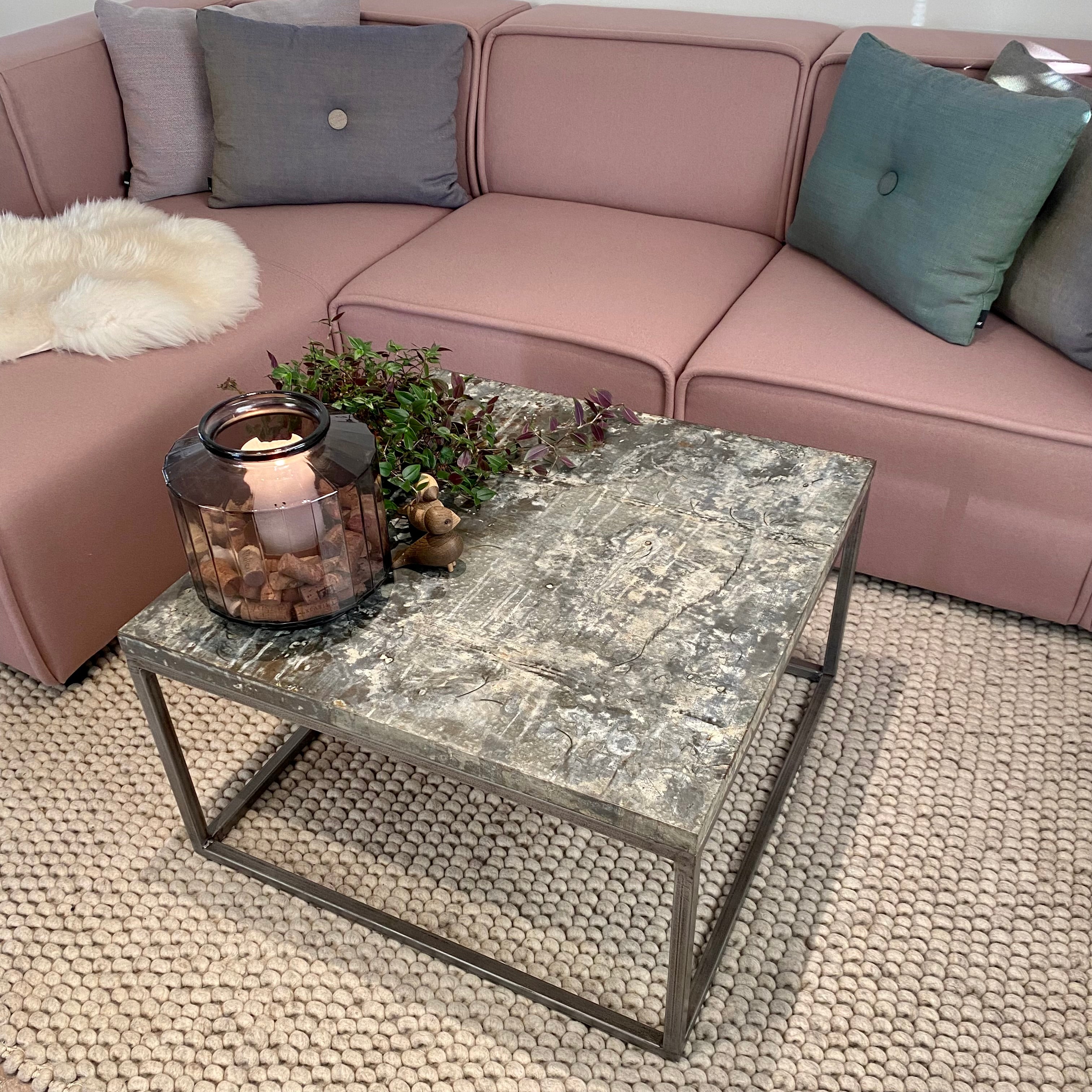 Se Houston sofabord | kvadratisk og råt | Sofa/Side Bord hos Kabeltromlen DK