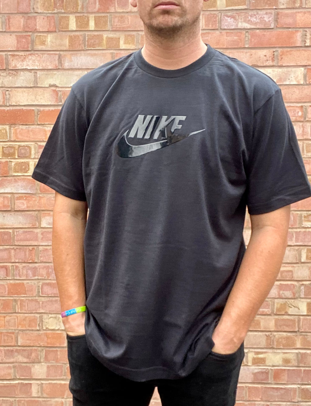 NIKE Solid Men Round Neck Black T-Shirt - Buy NIKE Solid Men Round