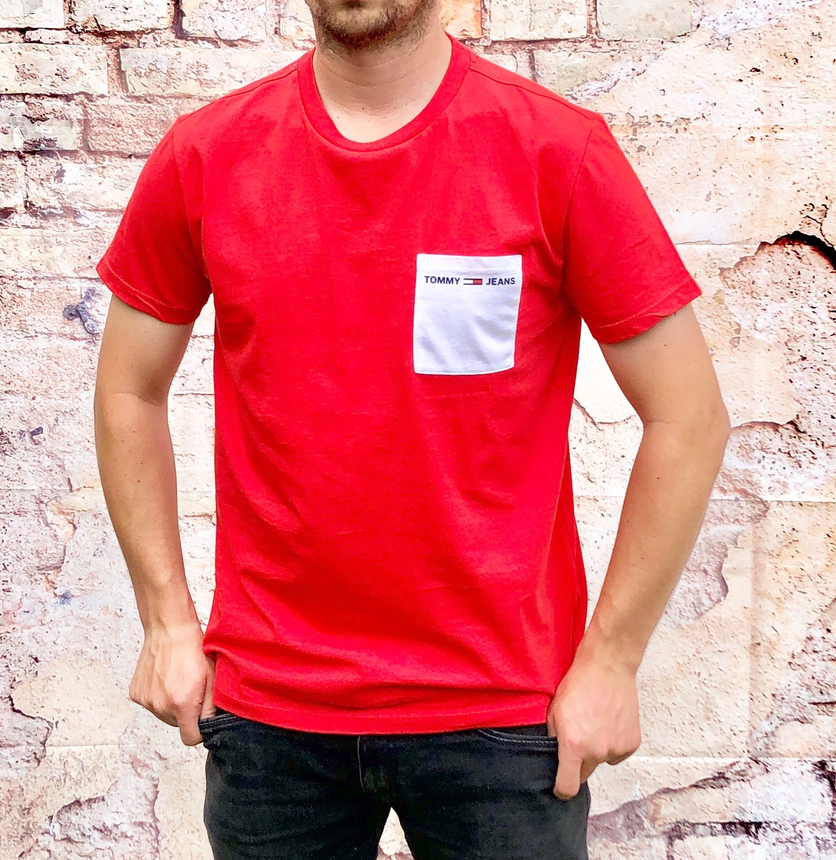 gras plakboek Goed doen Red Tommy Hilfiger Jeans tshirt / tee shirt, men's branded designer –  System F