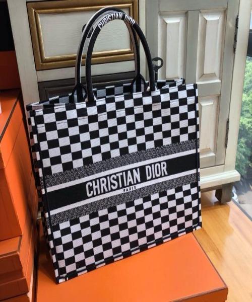 black and white checkered purse dior