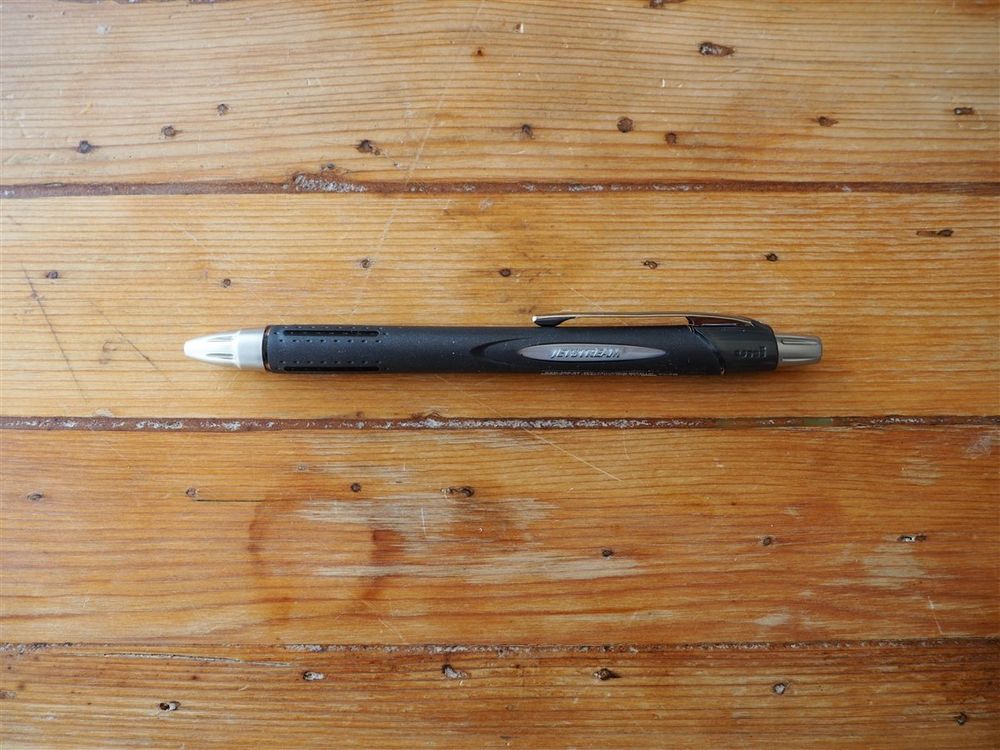 Uni Jetstream Rubber Body Gel Pen Black Wonder Pens