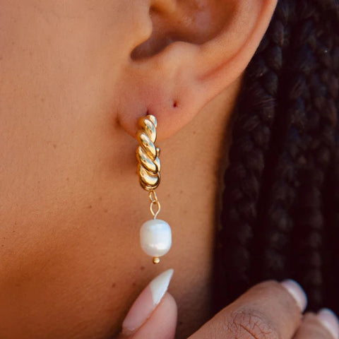 drop earrings