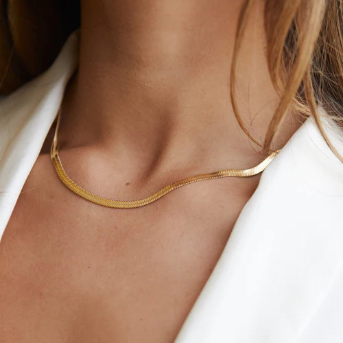 gold-herringbone-choker_2