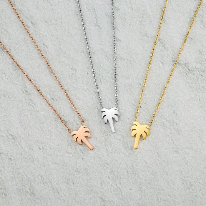 Perfect beach necklace