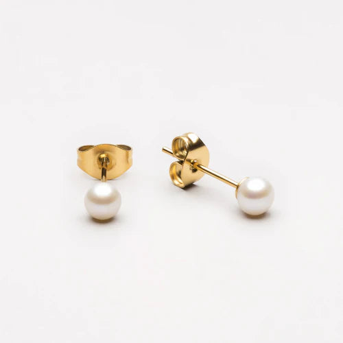 small-pearl-stud-earrings