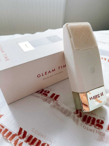 Gleam Time vibrating silicone facial cleansing brush
