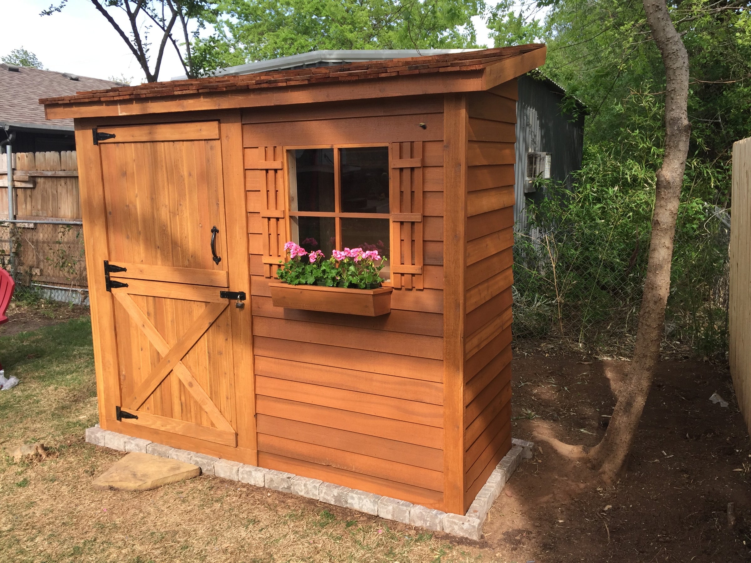 Lean to diy shed