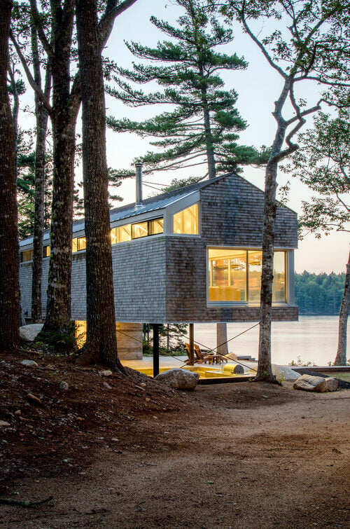 modern huis aan het meer 