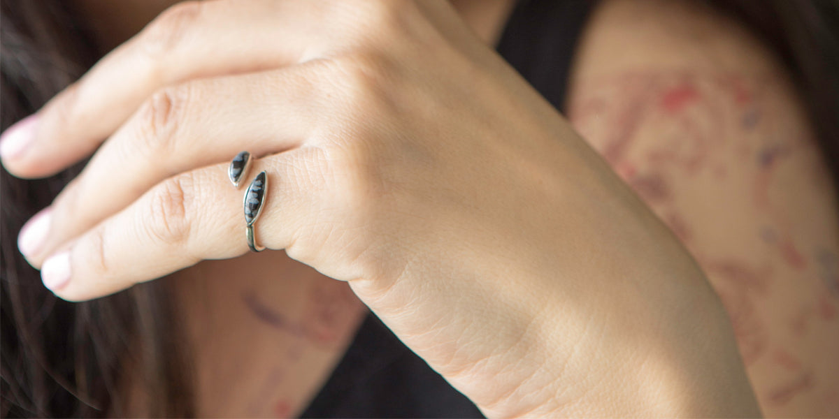 Obsidian Midi Ring 