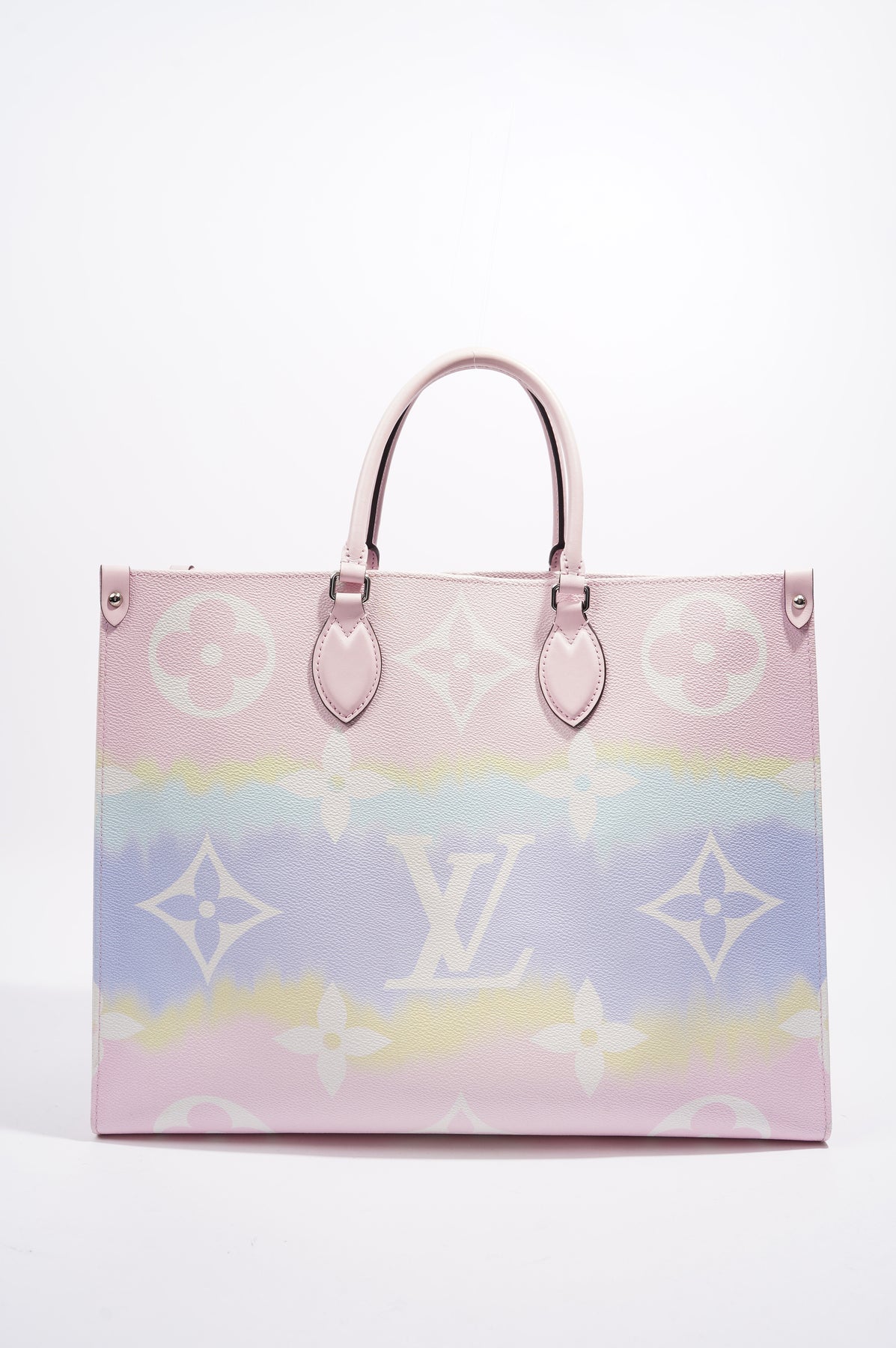 LOUIS VUITTON LIMITED EDITION DISCOVERY BACKPACK — LSC INC