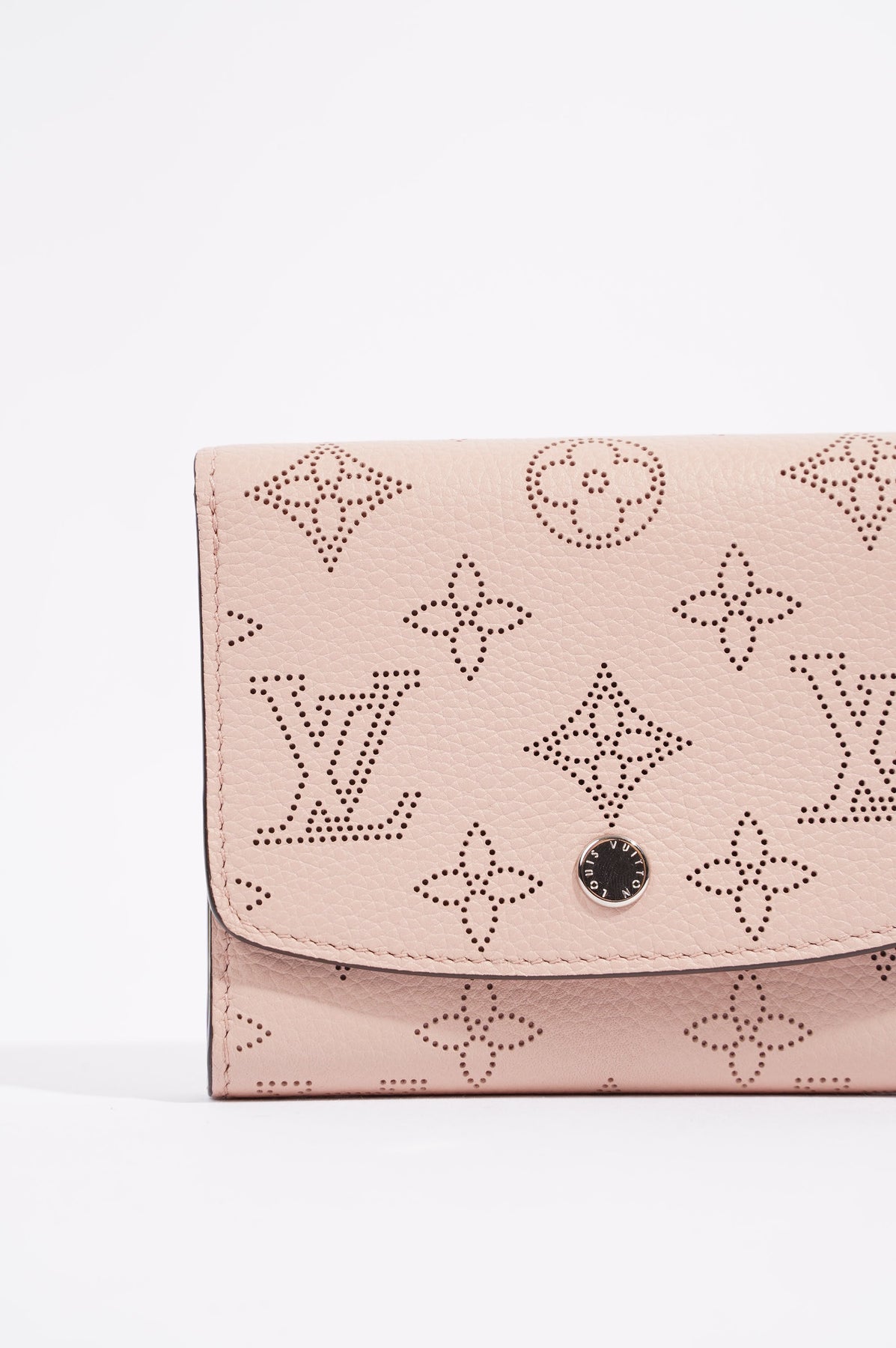 Louis Vuitton Womens Sarah Wallet Pink Epi Leather – Luxe Collective