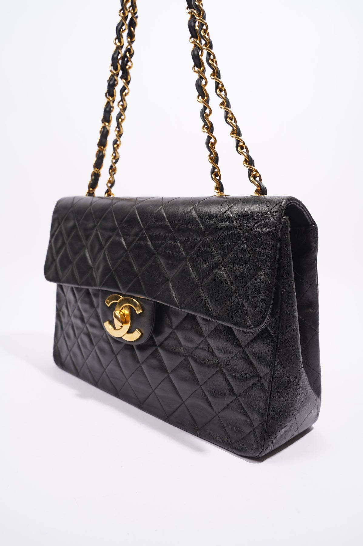 Chanel Vintage Black Quilted Lambskin Maxi Jumbo XL Classic Single Flap  Gold Hardware, 1991-1994 Available For Immediate Sale At Sotheby's