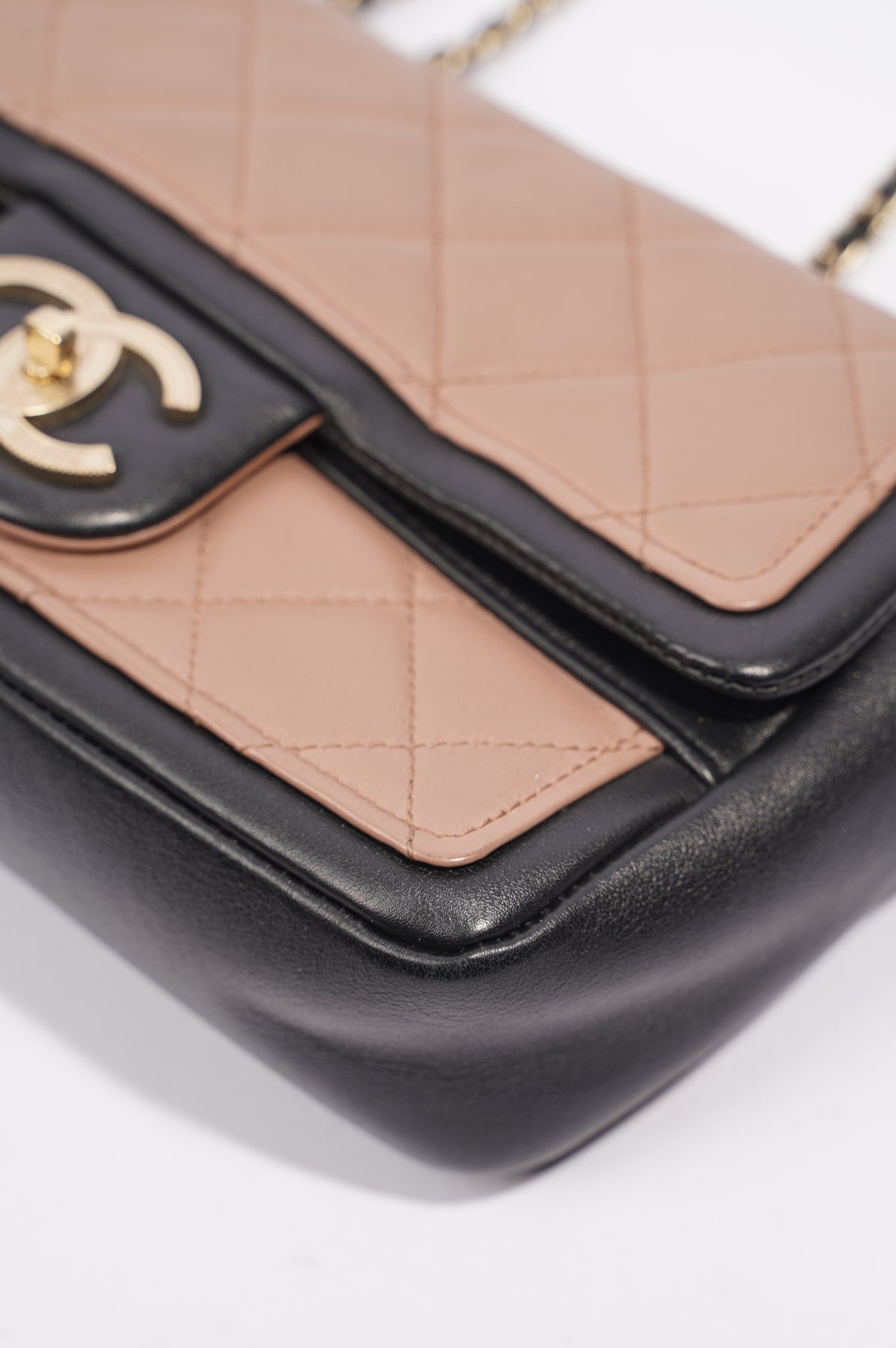 Chanel Heart Bag Purple (Small) – The Luxury Shopper
