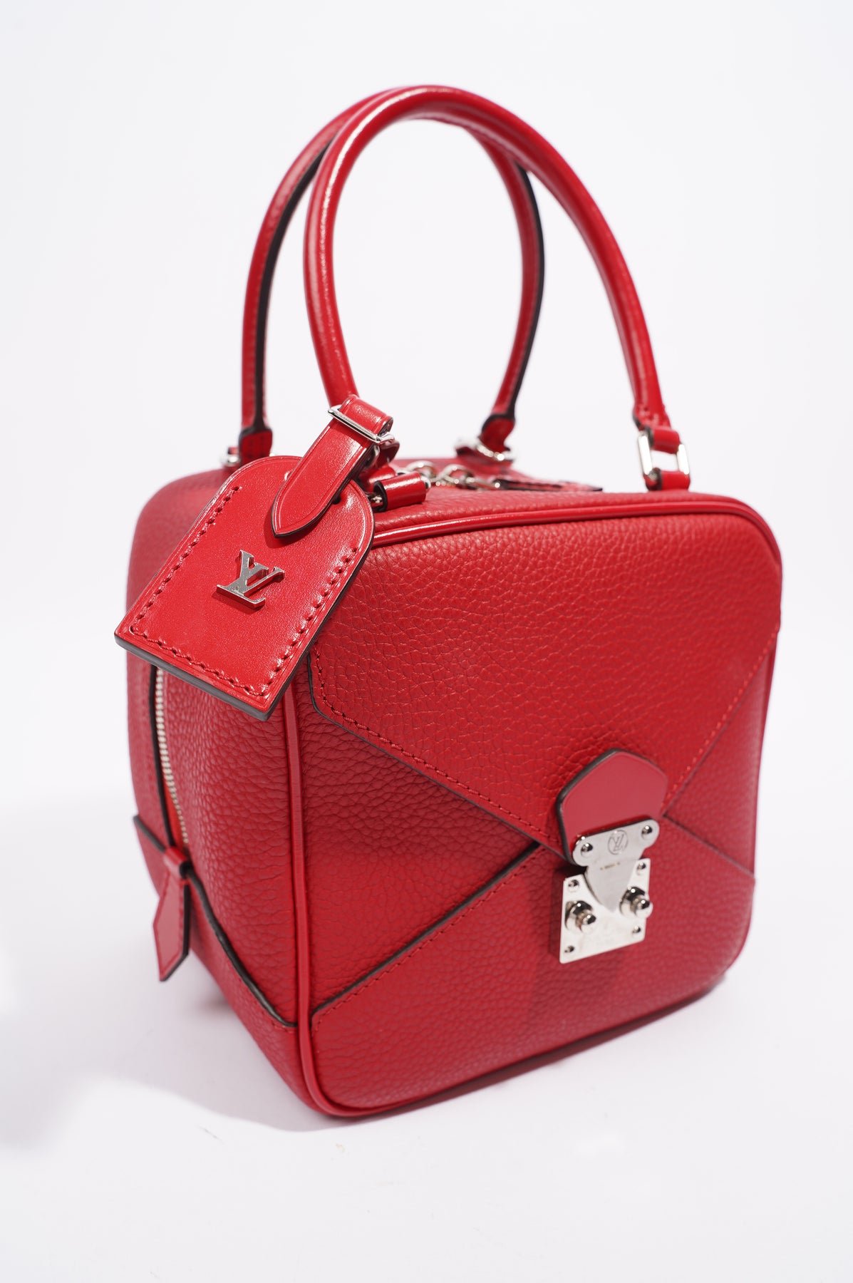 Louis Vuitton Womens Neo Noe Monogram Red OS – Luxe Collective