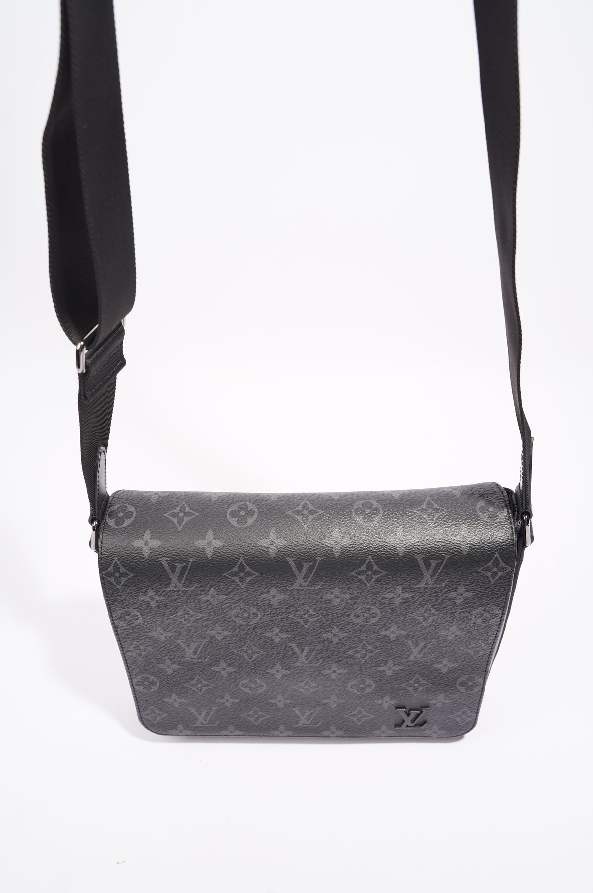 Louis Vuitton Trio Messenger Bag – STYLISHTOP