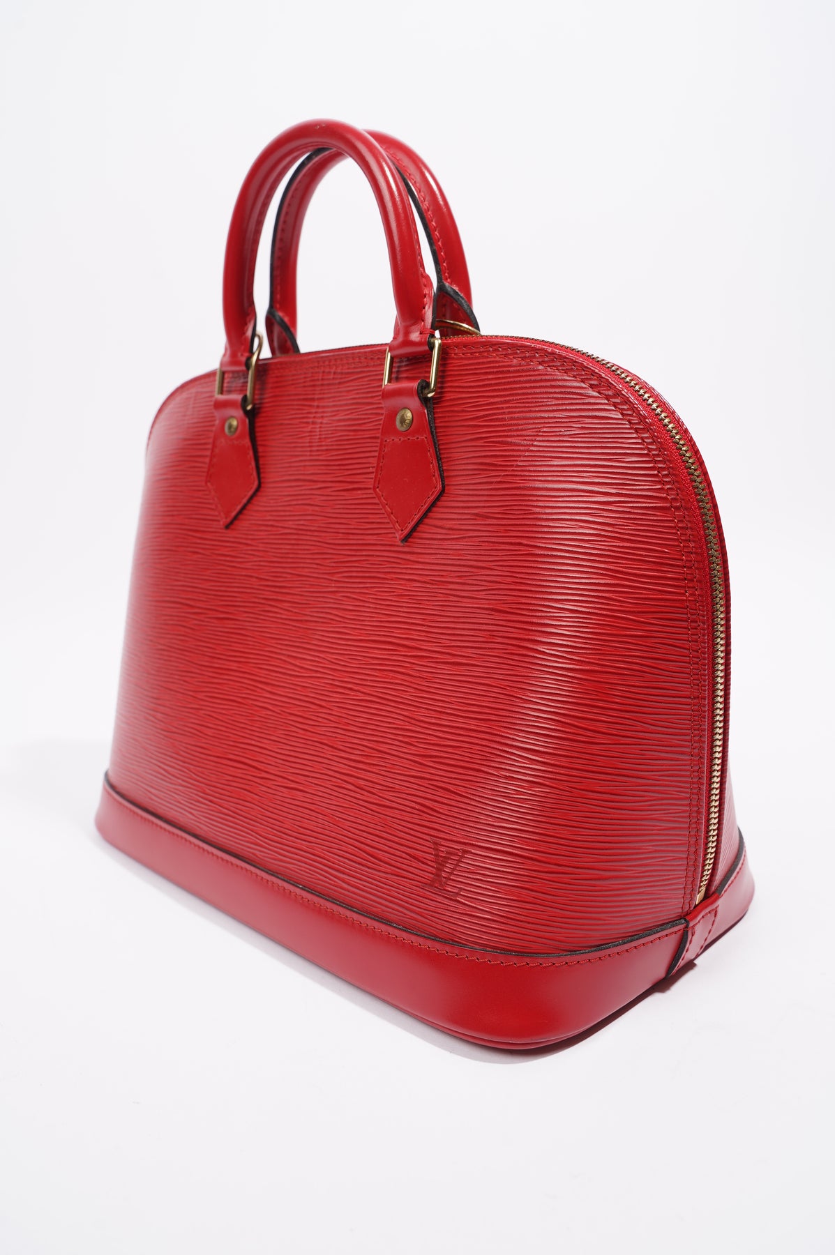 Goyard Goyardine Red St. Louis GM Tote Bag Silver Hardware – Madison Avenue  Couture