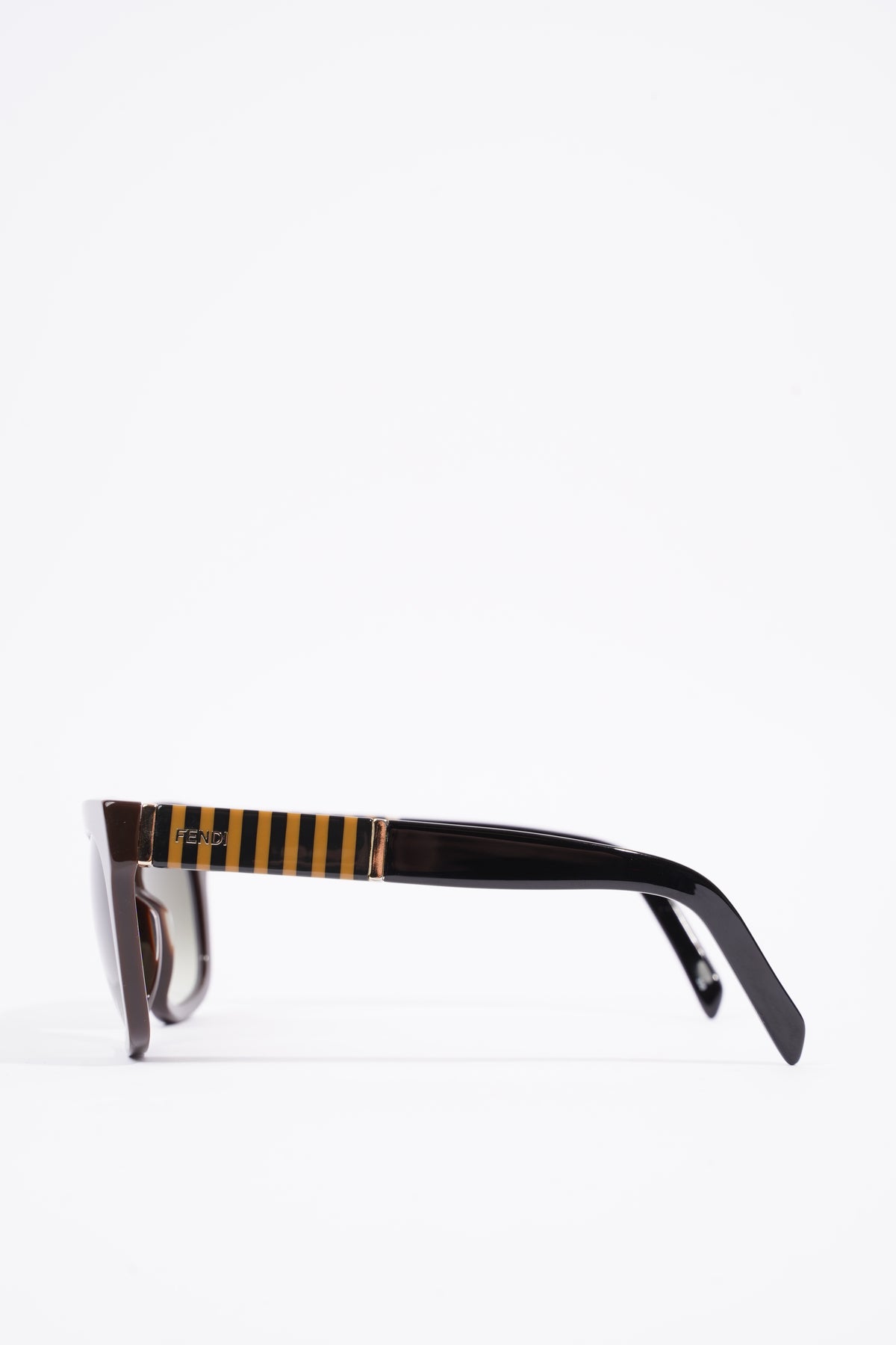 LOUIS VUITTON Attitude Sunglasses Gold Acetate & Metal. Size U