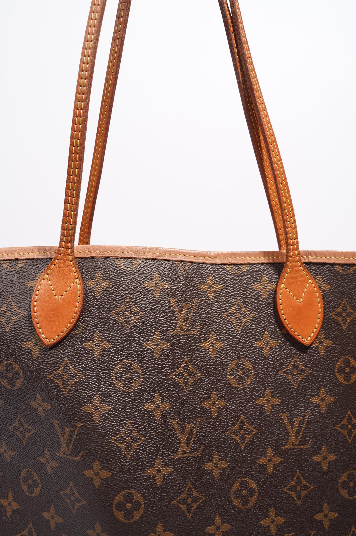 Louis Vuitton Graceful MM - Luxe Du Jour