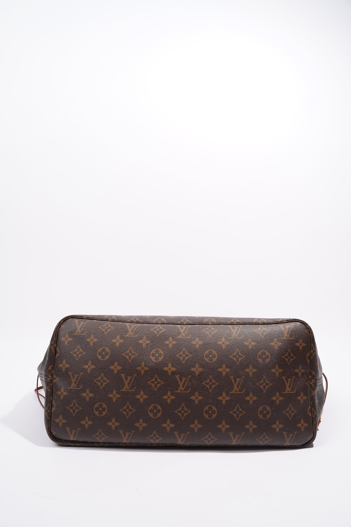 LOUIS VUITTON: Monogram Neverfull Pochette – Luv Luxe Scottsdale