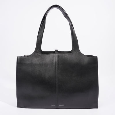 MEDIUM MESSENGER BAG IN TRIOMPHE CANVAS WITH CELINE PRINT - BLACK