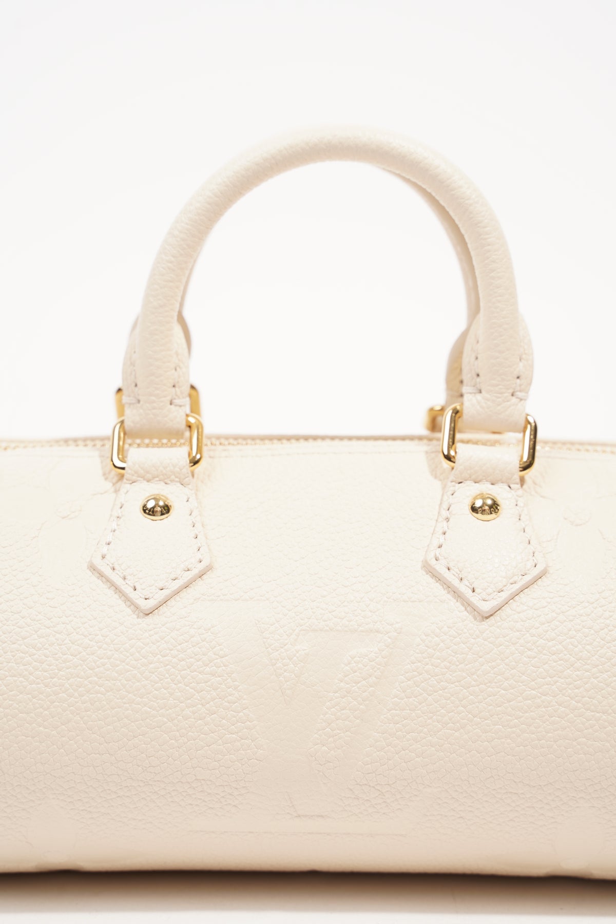 Louis Vuitton Womens Marshmallow PM – Luxe Collective