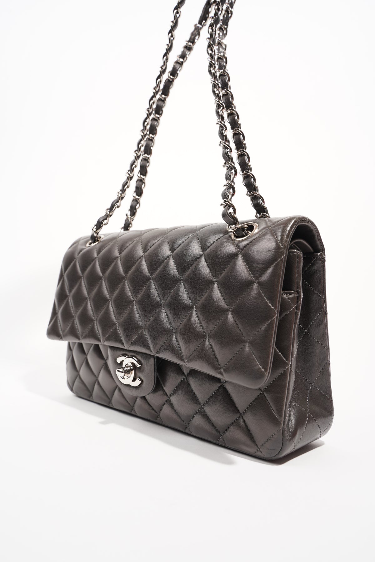 chanel black caviar medium flap bag