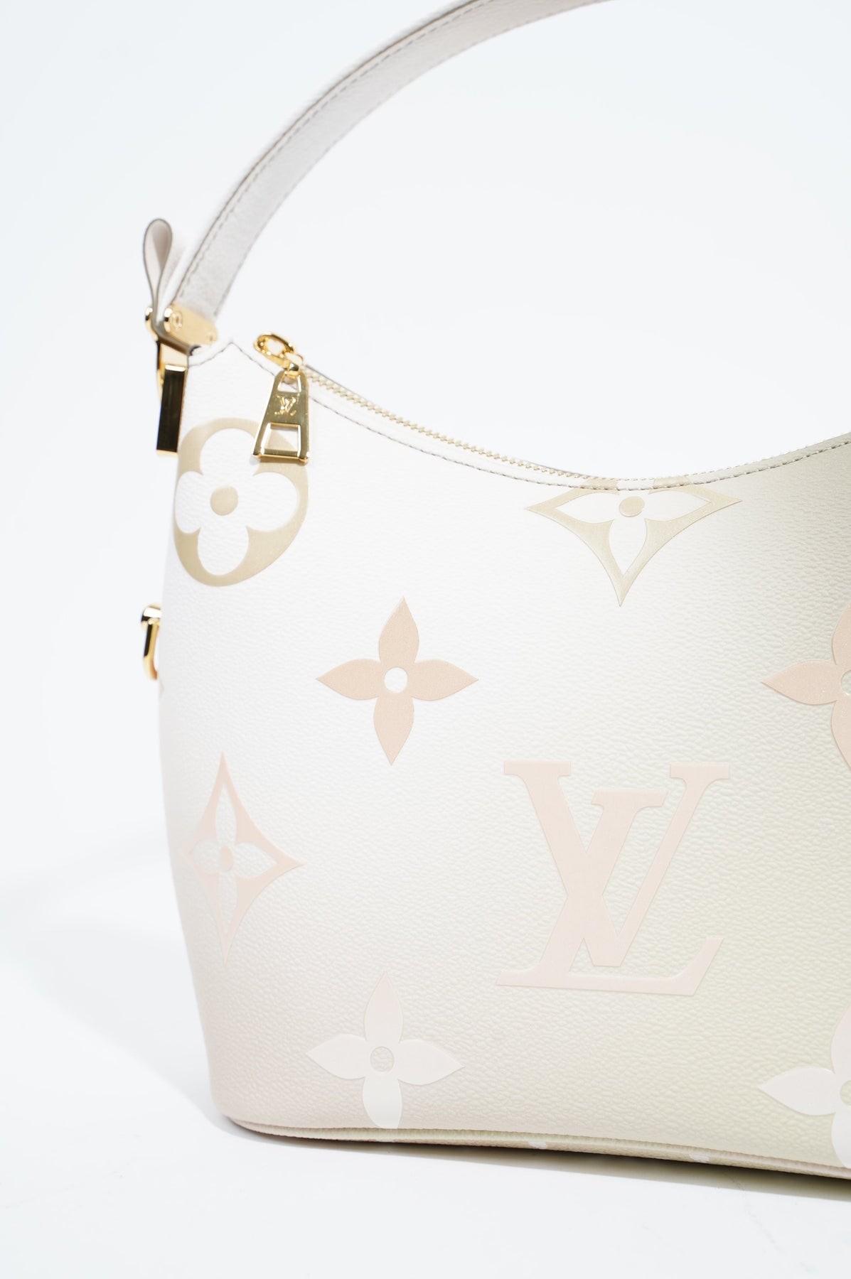 Louis Vuitton Bi-Color Dove/Cream Monogram Empreinte Leather Papillon BB Bag  - Yoogi's Closet