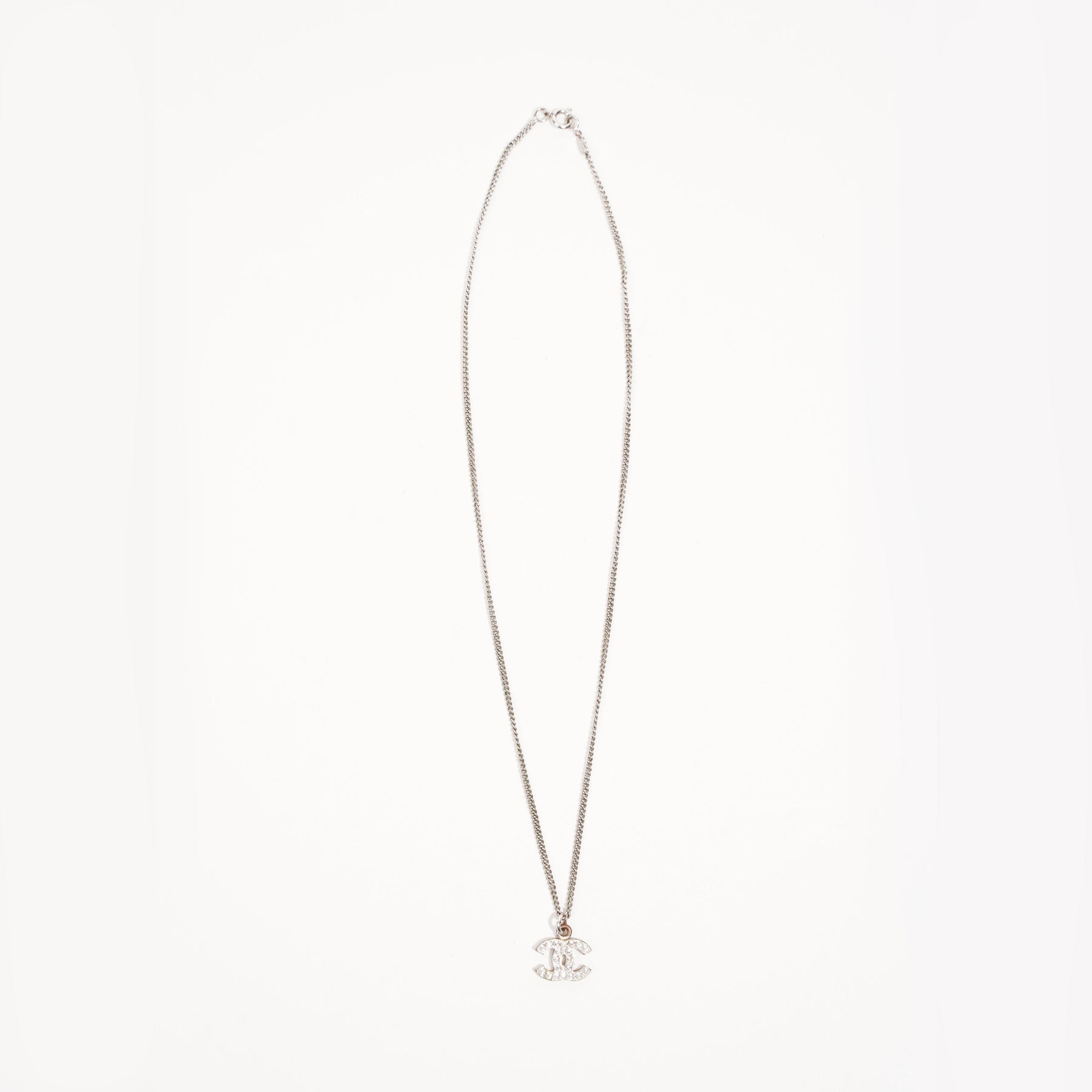 CC CHANEL necklace in silver  VALOIS VINTAGE PARIS