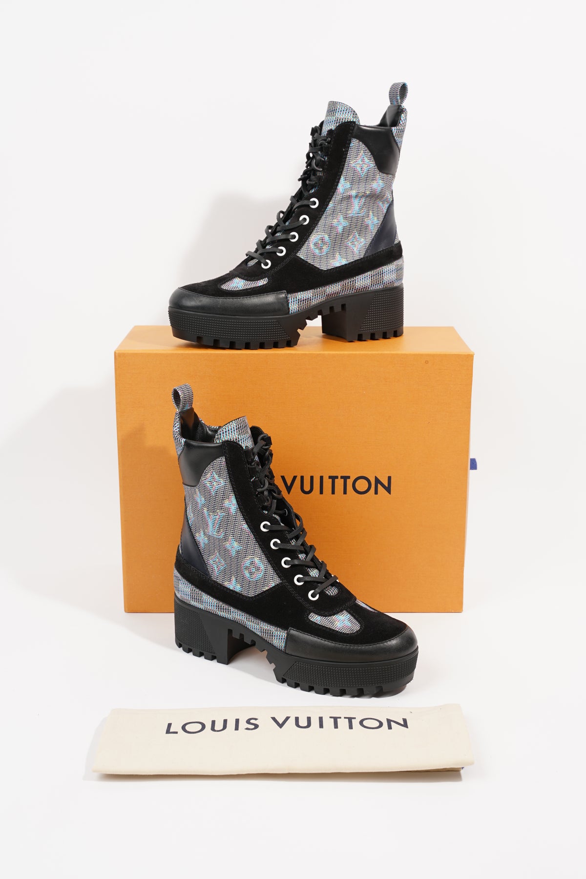 Louis Vuitton Monogram Tag Laureate Desert Platform Ankle Boots - 5.5