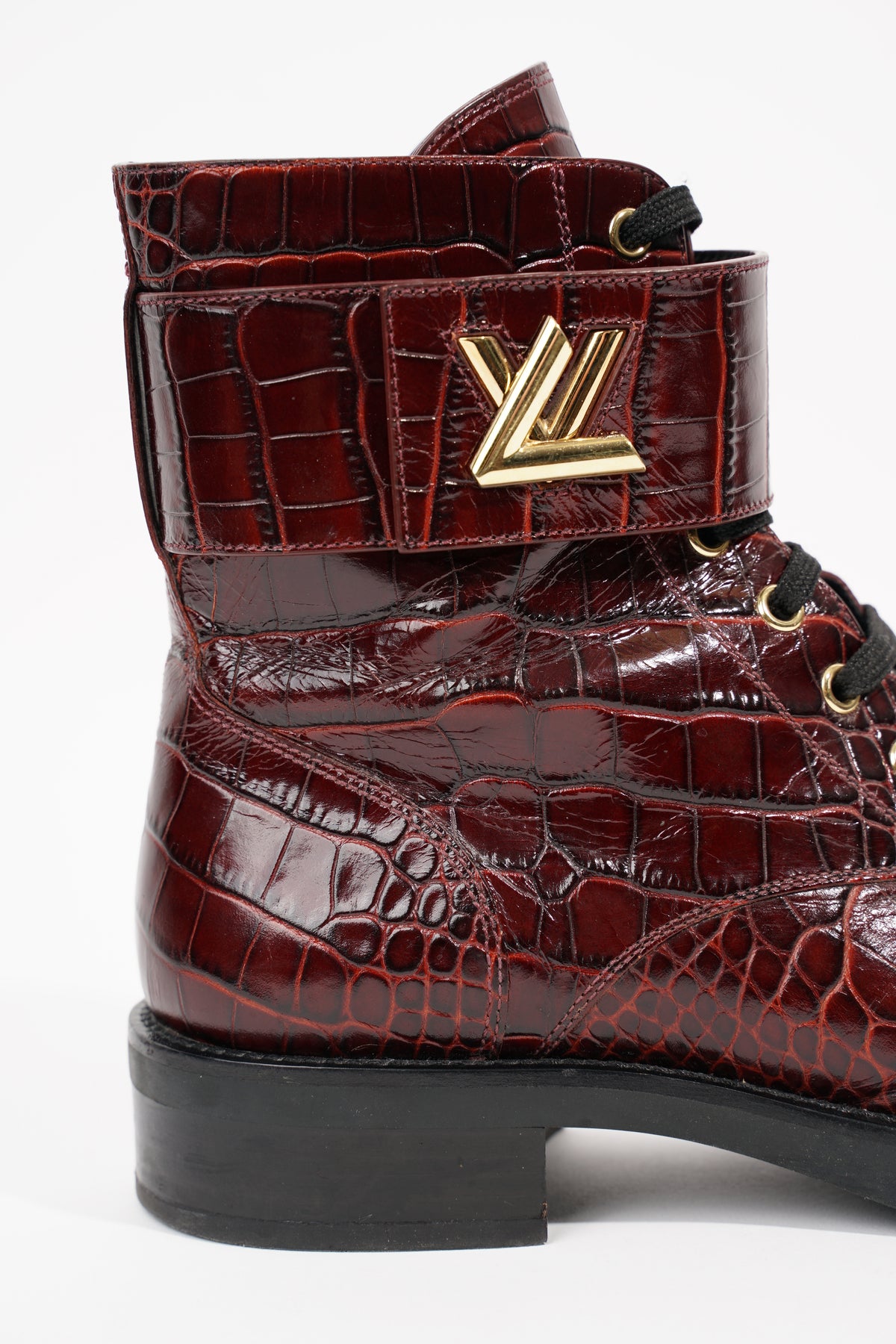 Wonderland leather snow boots Louis Vuitton Brown size 38 EU in