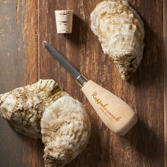 Three oysters from Rappahannock Oyster Co are a food gift we'd love to receive