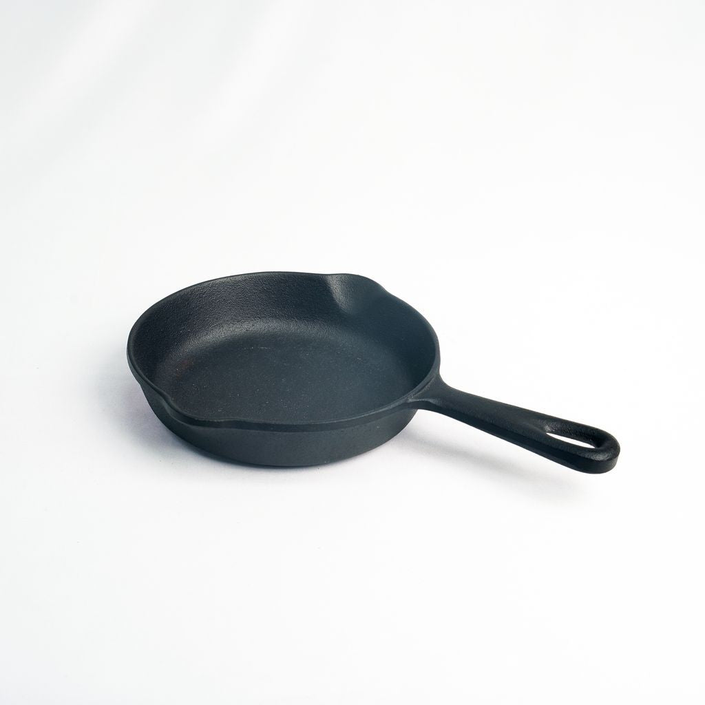 Iwachu Nambu Cast Iron Omelette Frying Pan 24cm 24601 – Japanese Taste