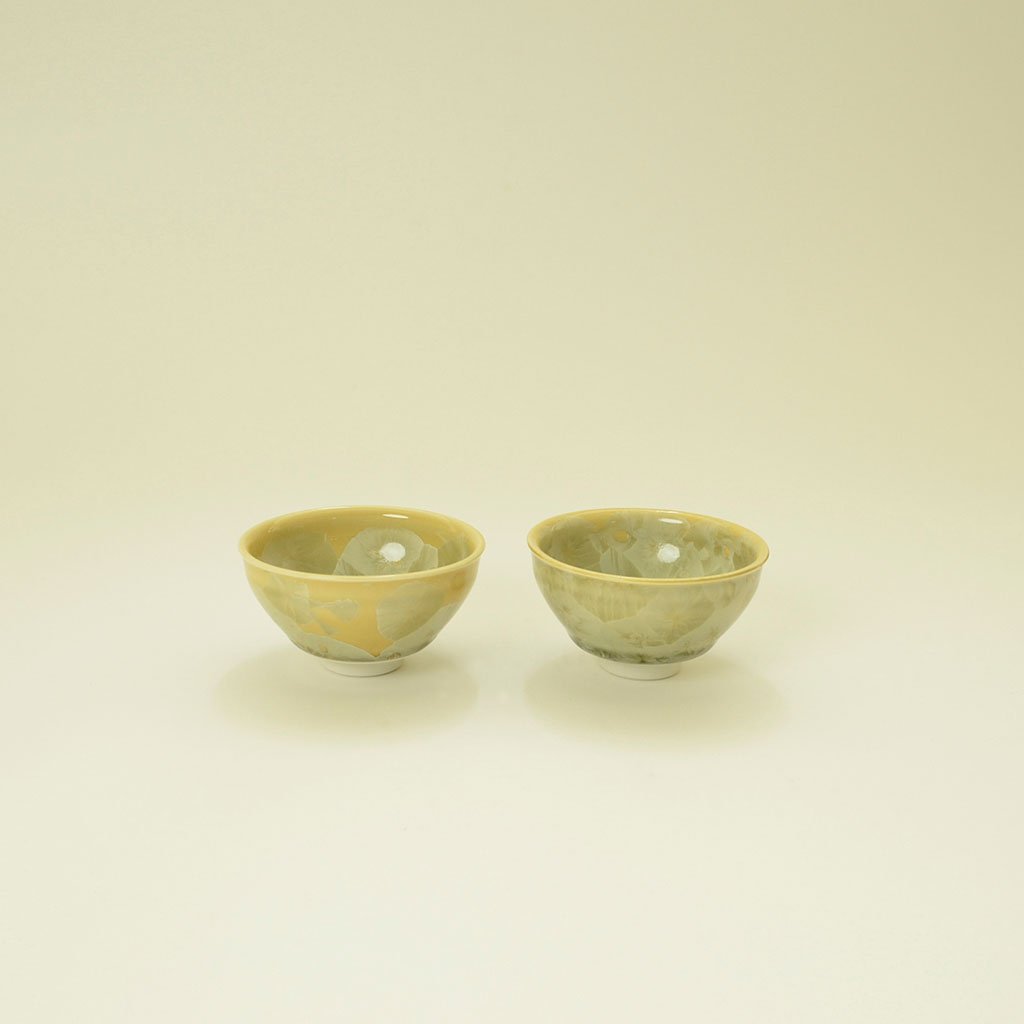 Miyabi Porcelain Japanese Sake Set Gray Green Yellow Flowers