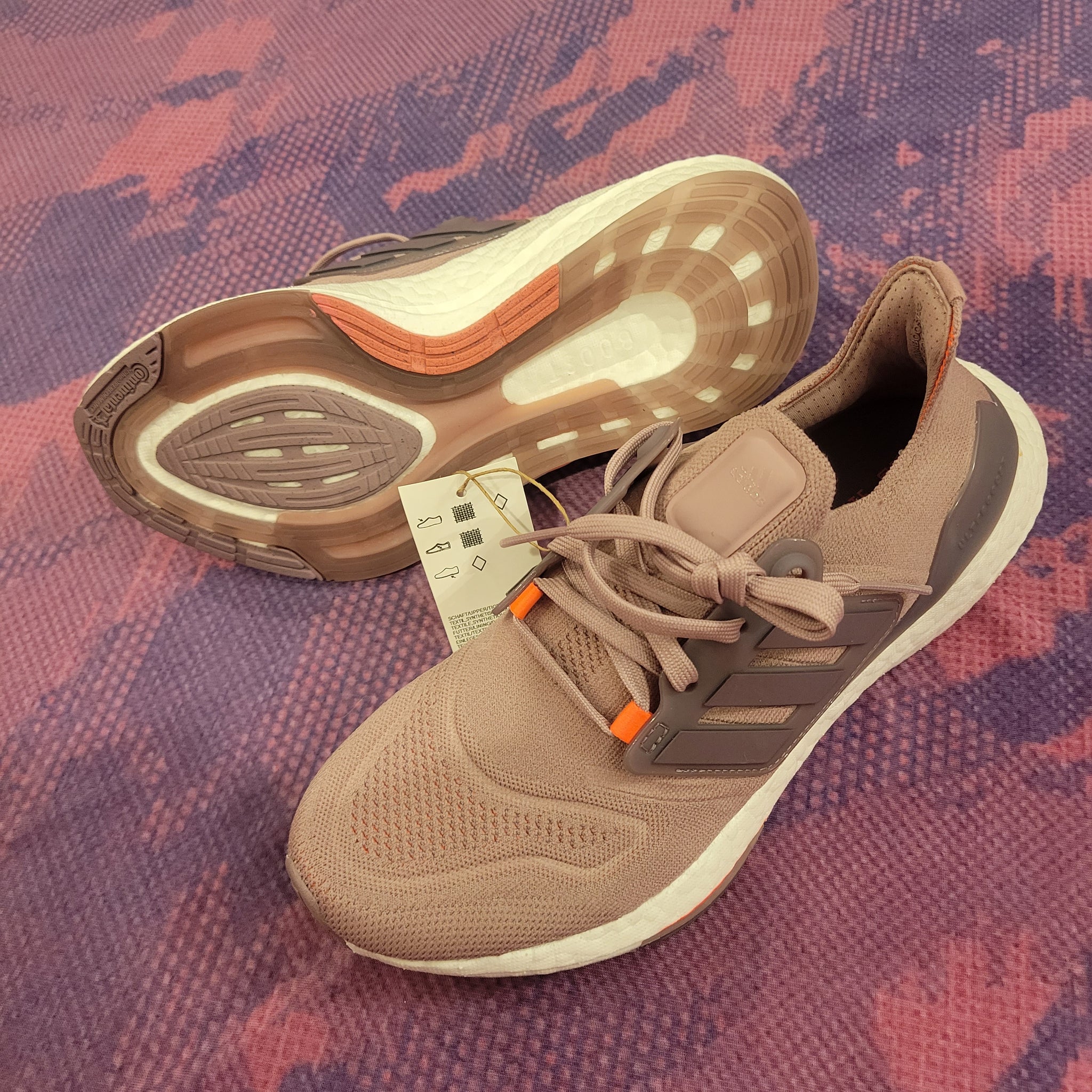 adidas ultraboost 22 shoes women's