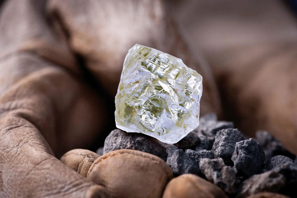 ruwe natuurlijke diamant