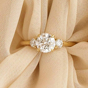 Yellow gold diamond ring