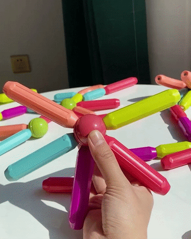 Brinquedo Educativo - Blocos de Montar Magnéticos