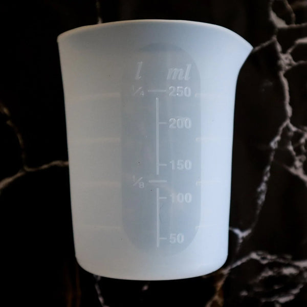 silicone measuring cup 