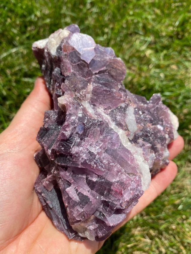 lepidolite stone