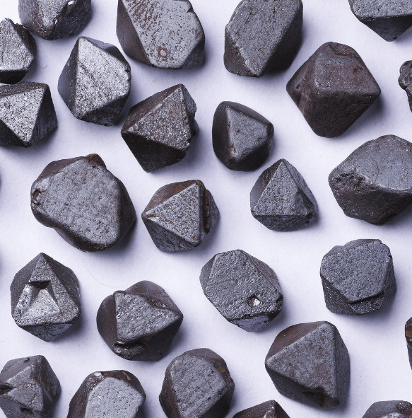 magnetite stones